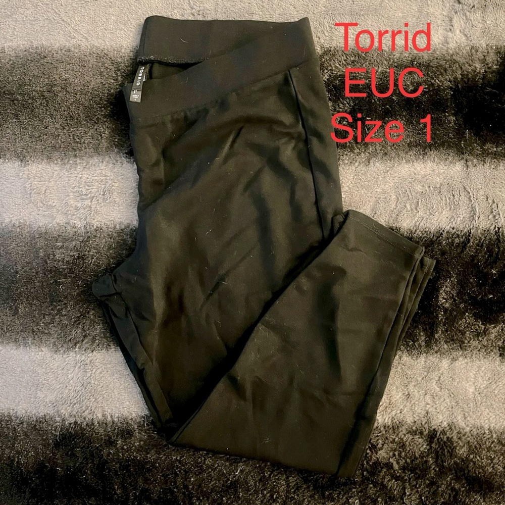 EUC Torrid Ponte Signature Waist Legging Black Size 1/XL/14-16